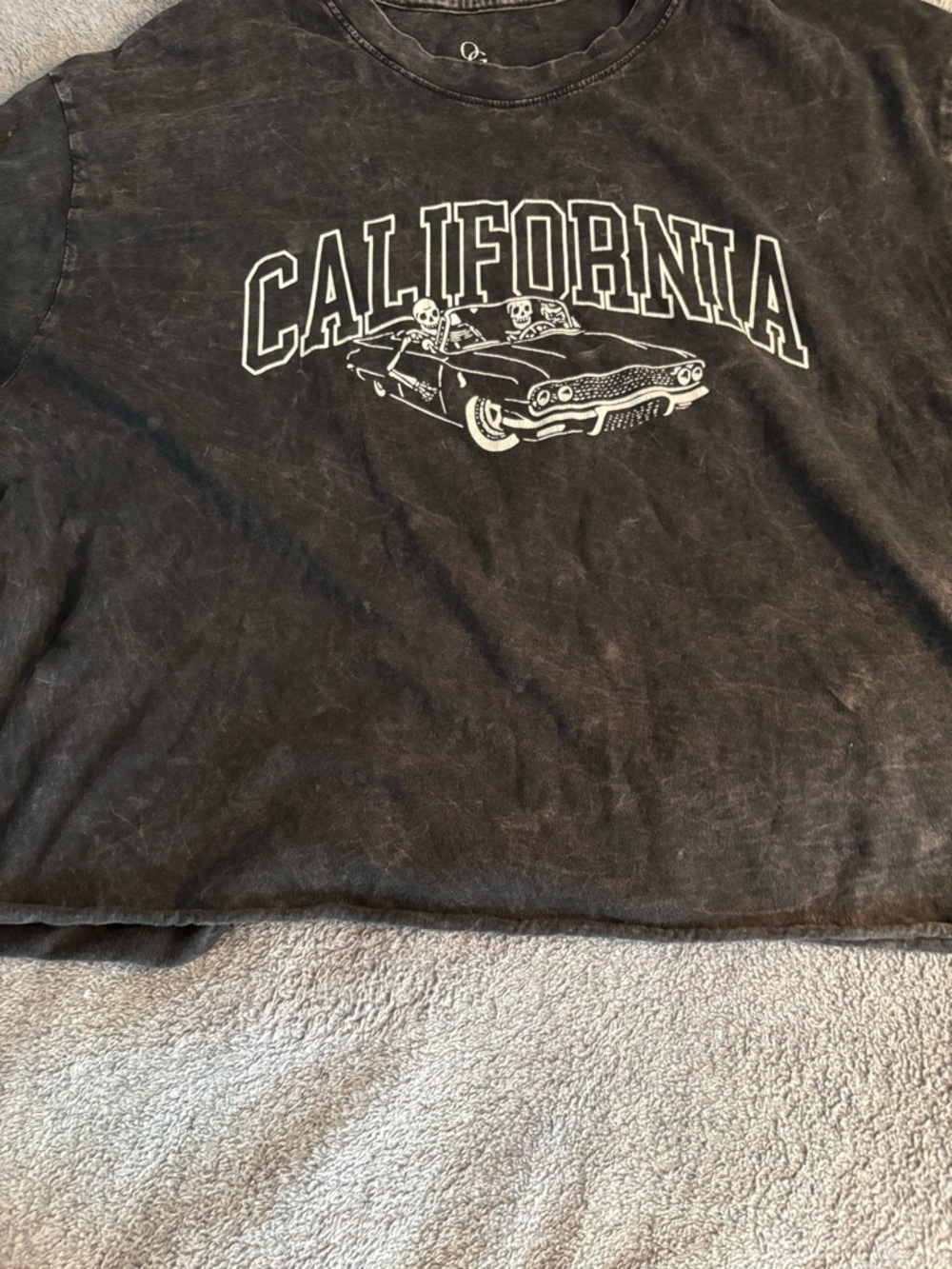 California Skeleton Cropped Short Sleeve Tee Juniors XL Graphic - Picture 6 of 8